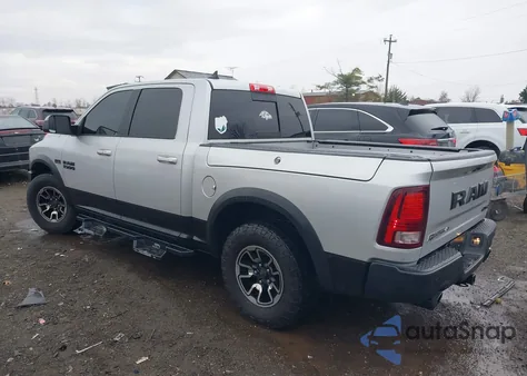 2017 Ram 1500 Rebel 4X4 5'7 Box z USA, uszkodzony, nr VIN 1C6RR7YT2HS672976